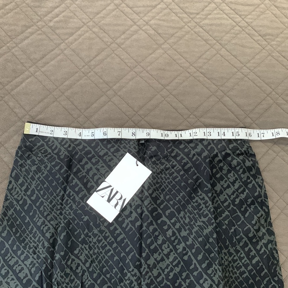 Zara NWT Flowy Midi Skirt - Picture 13 of 17